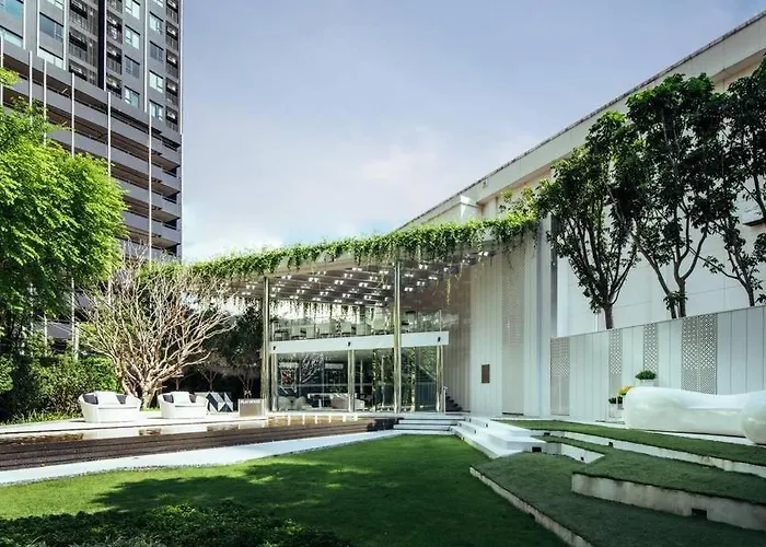 2 Bed 2 Bath Steps To Bts&mrt
