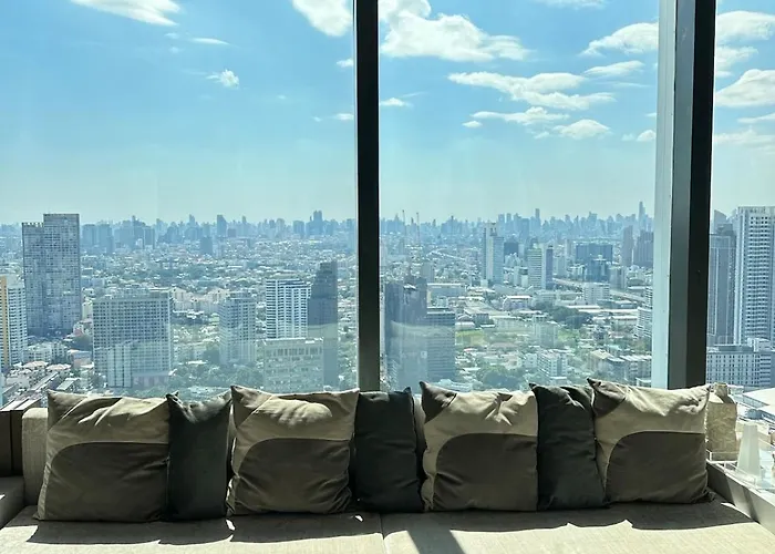 Apartment 2 Bed 2 Bath Steps To Bts&mrt *