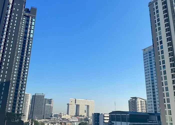 Apartment 2 Bed 2 Bath Steps To Bts&mrt